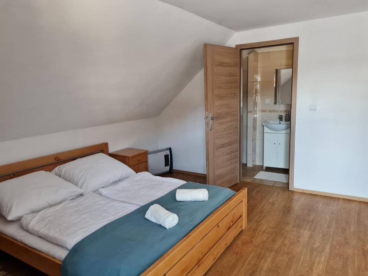 Stary Dom Hotell Oravská Polhora Exteriör bild